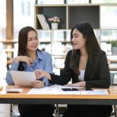 Discussion between 2 coworker